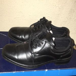Boys school shoes size 13